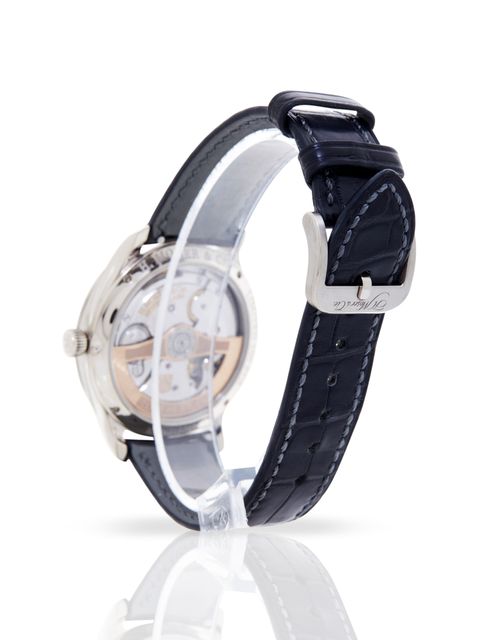 H. Moser and Cie Endeavour 1200-0215 Image 4